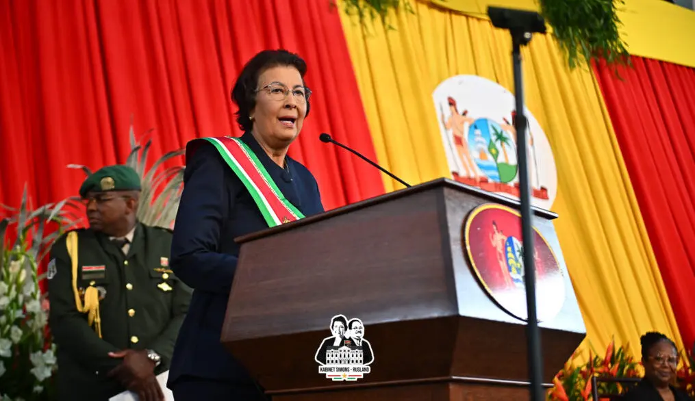 Surinam y los dilemas de política exterior de la era Simons