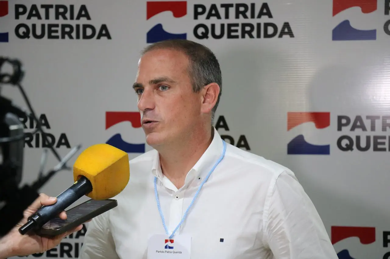 Stephan Rasmussen: “Quien realmente gobierna Paraguay no es el presidente”