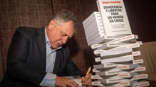 Democracia y libertad para un mundo en crisis